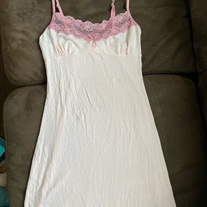 Victoria’s Secret Angel Pink with Lace Chemise Nightie Lingere Size XS